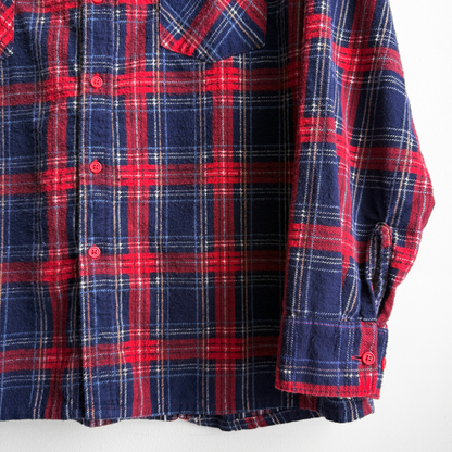 1970s Red & Navy Blue Plaid Flannel Shirt