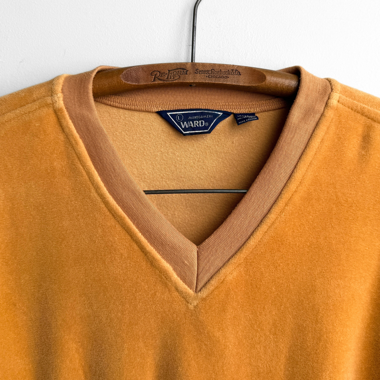 1970s Light Orange Velour V-Neck Sweater