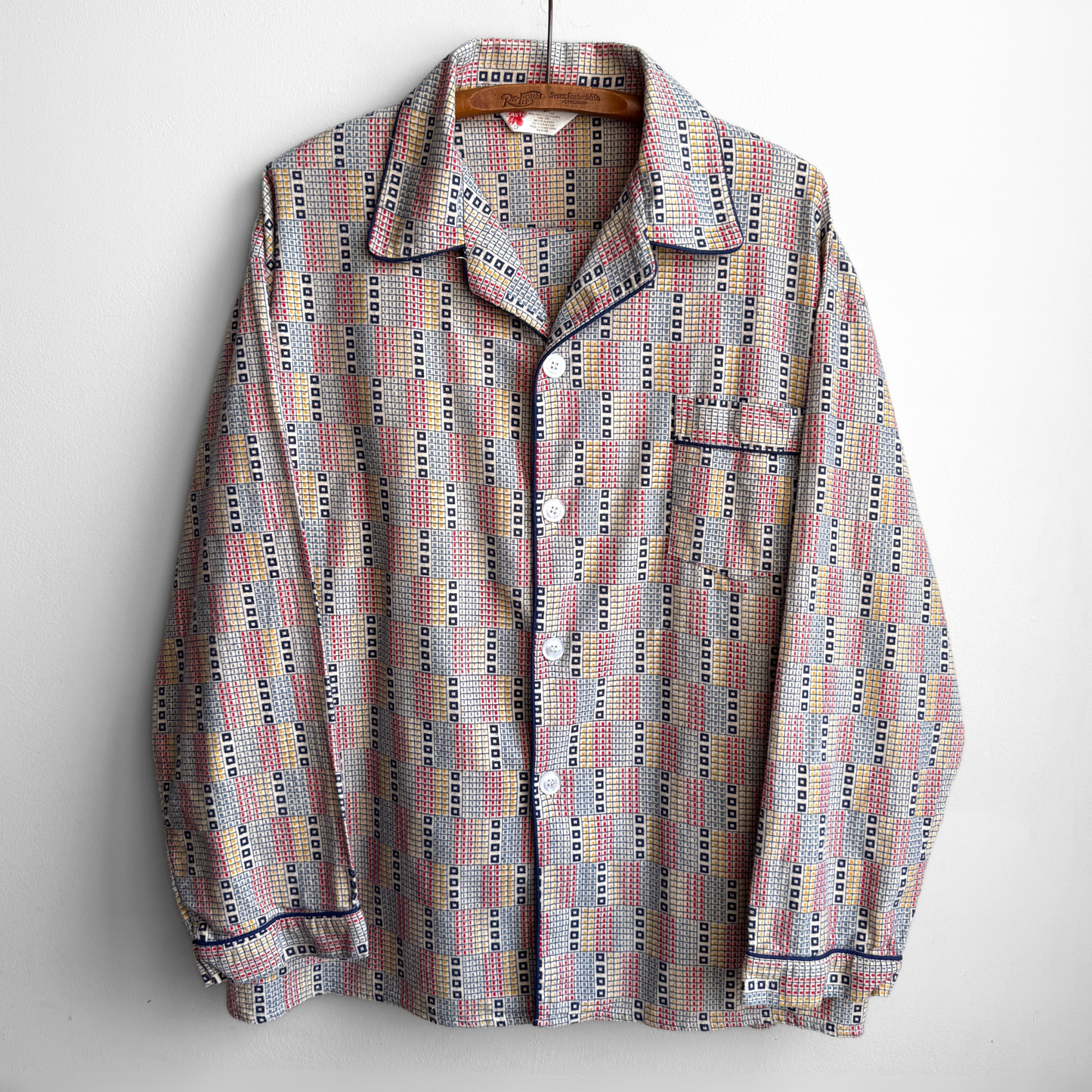 1970s Multi Color Geometric 2-Piece Pajamas Set