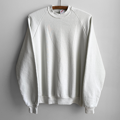 1980s White Blank Raglan Sweatshirt