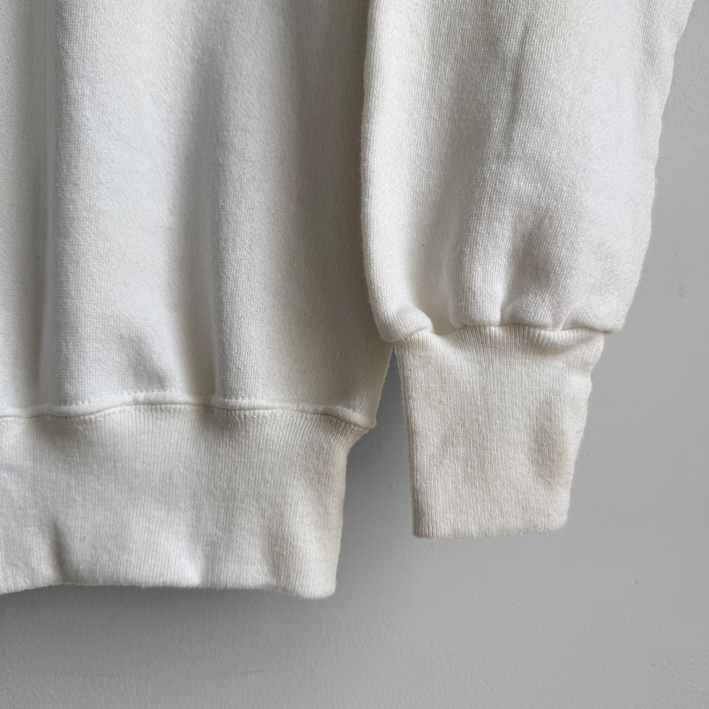 1980s White Raglan Sweatshirt