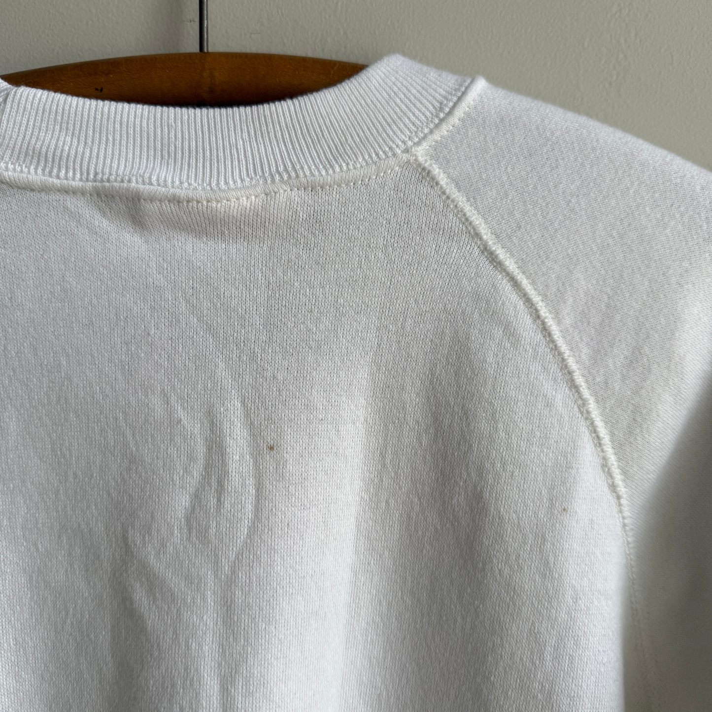1980s White Raglan Sweatshirt