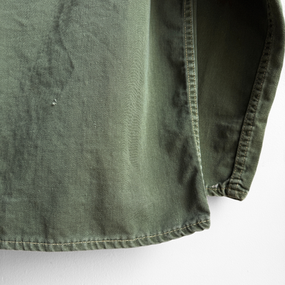 1950s U.S. Army 13 Star Button Shirt