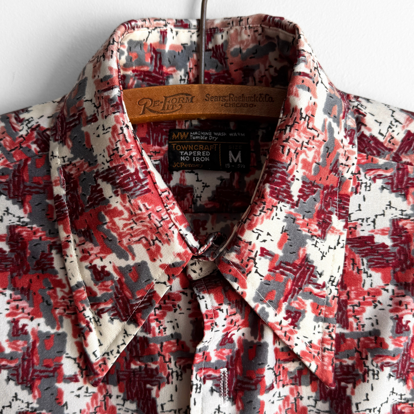 1970s Red Abstract Camouflage Print Shirt