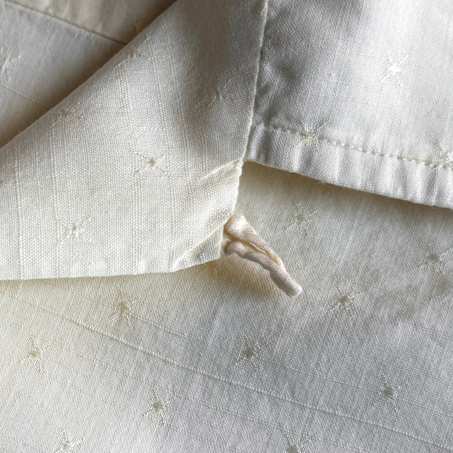 1960s Light Cream Embroidery Print Shirt