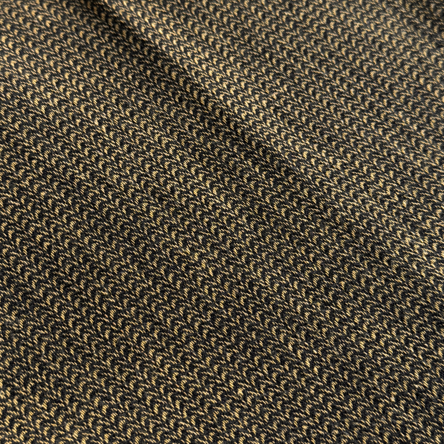 1980s Yellow & Black Herringbone Pleated Dress Pants (31)