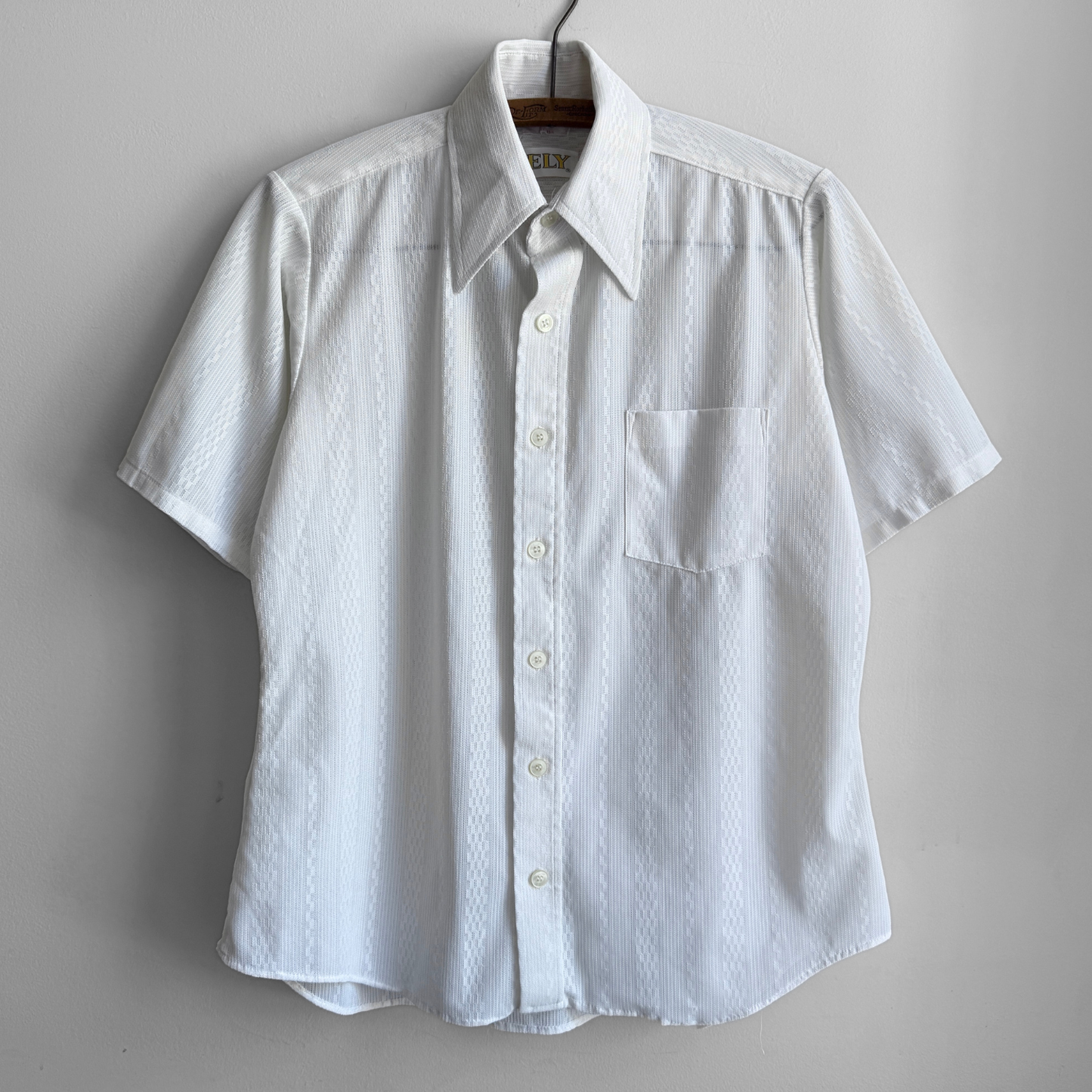 1970s White Geometric Pattern Shirt