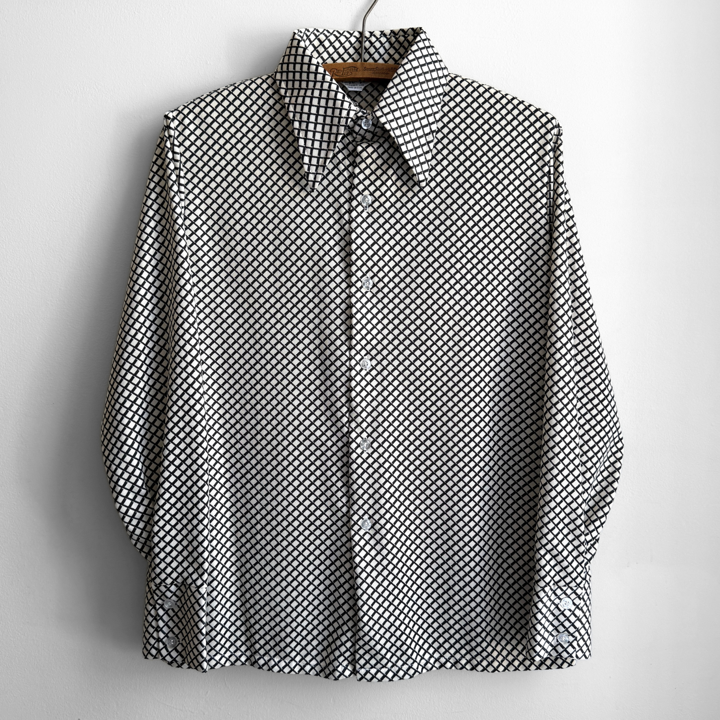 1970s White Geometric Print Sport Shirt