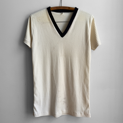 1970s Cream Ribbed Knit V-Neck Tee