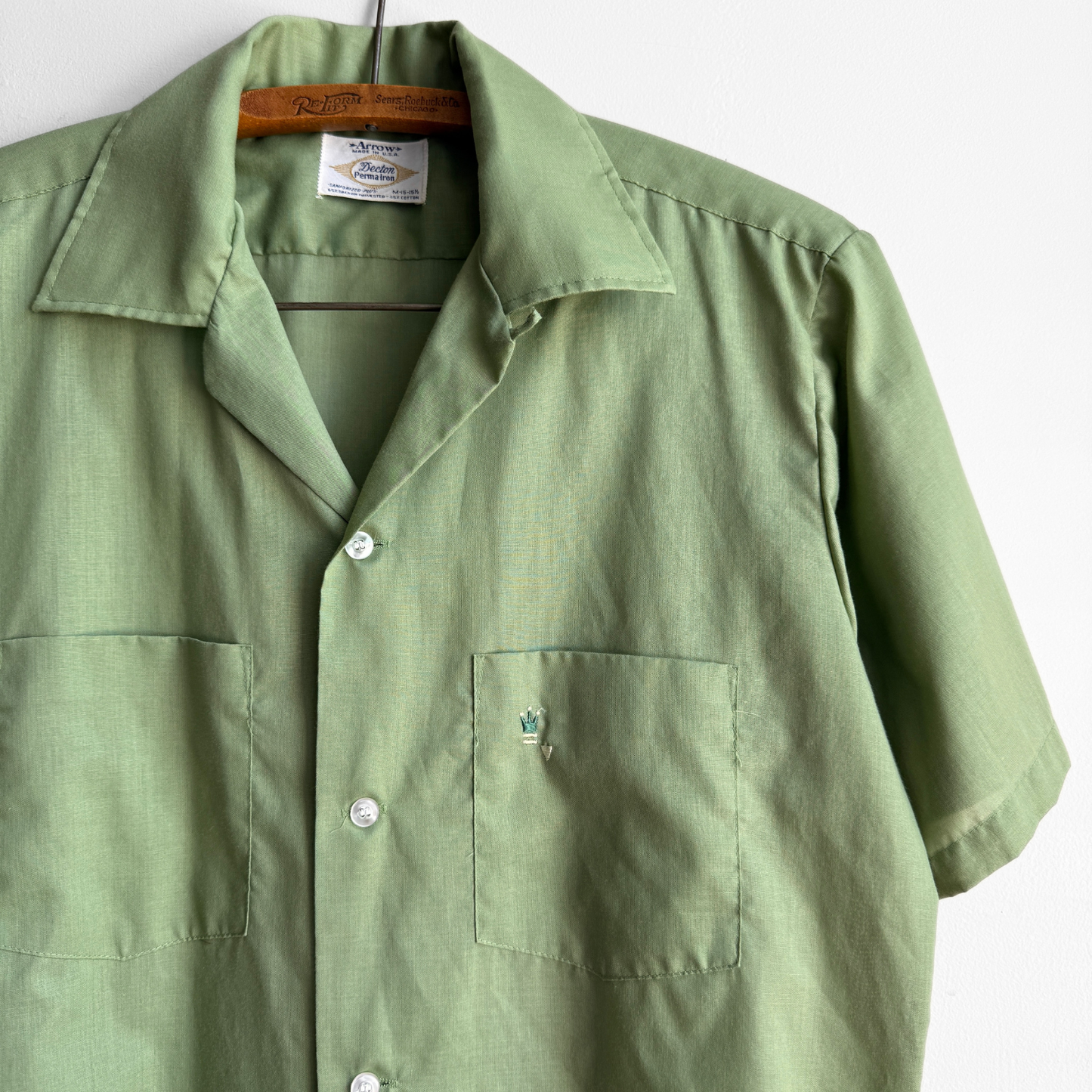 1960s Light Green Motif Sport Shirt