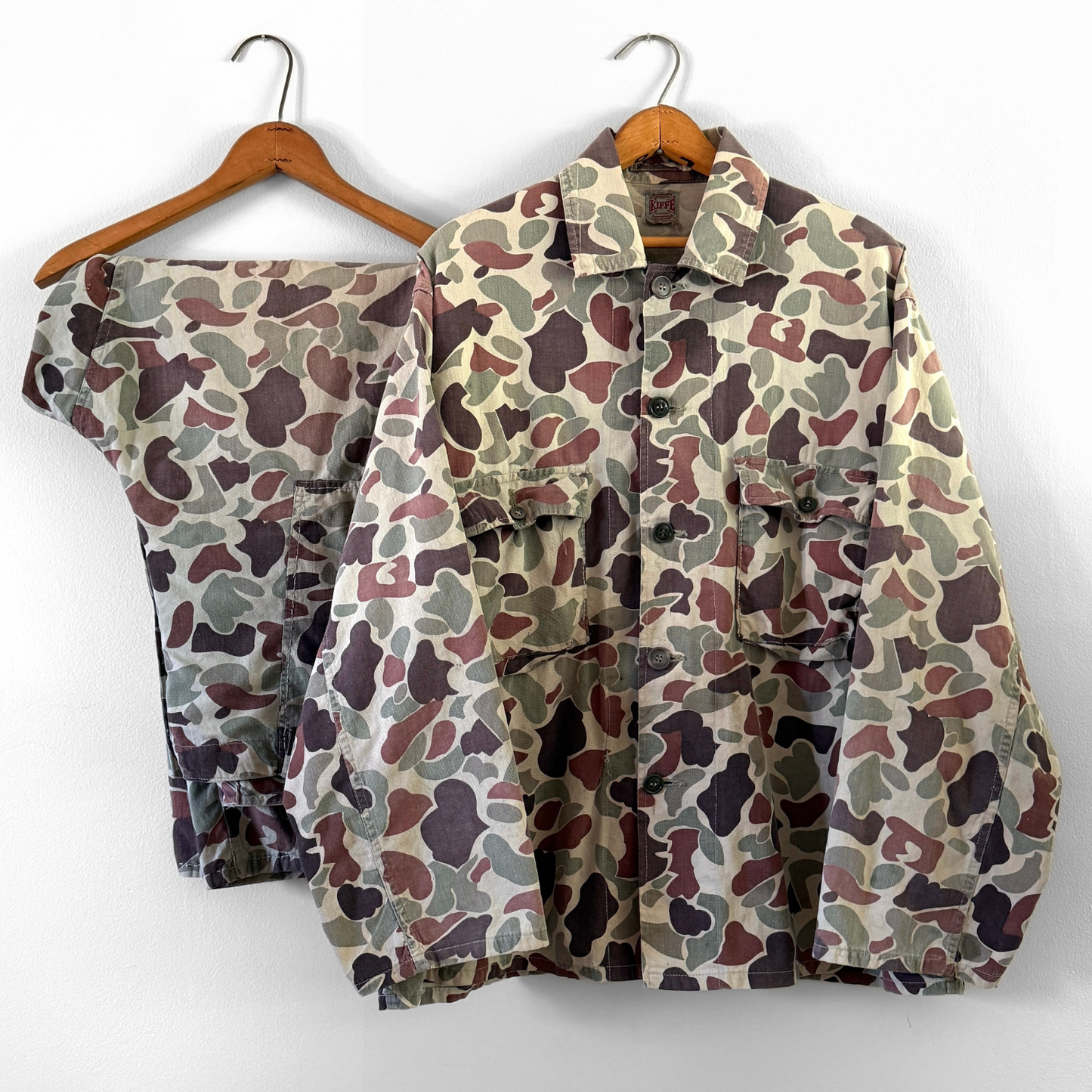1970s Beo Gam Camouflage Duck Hunter Set