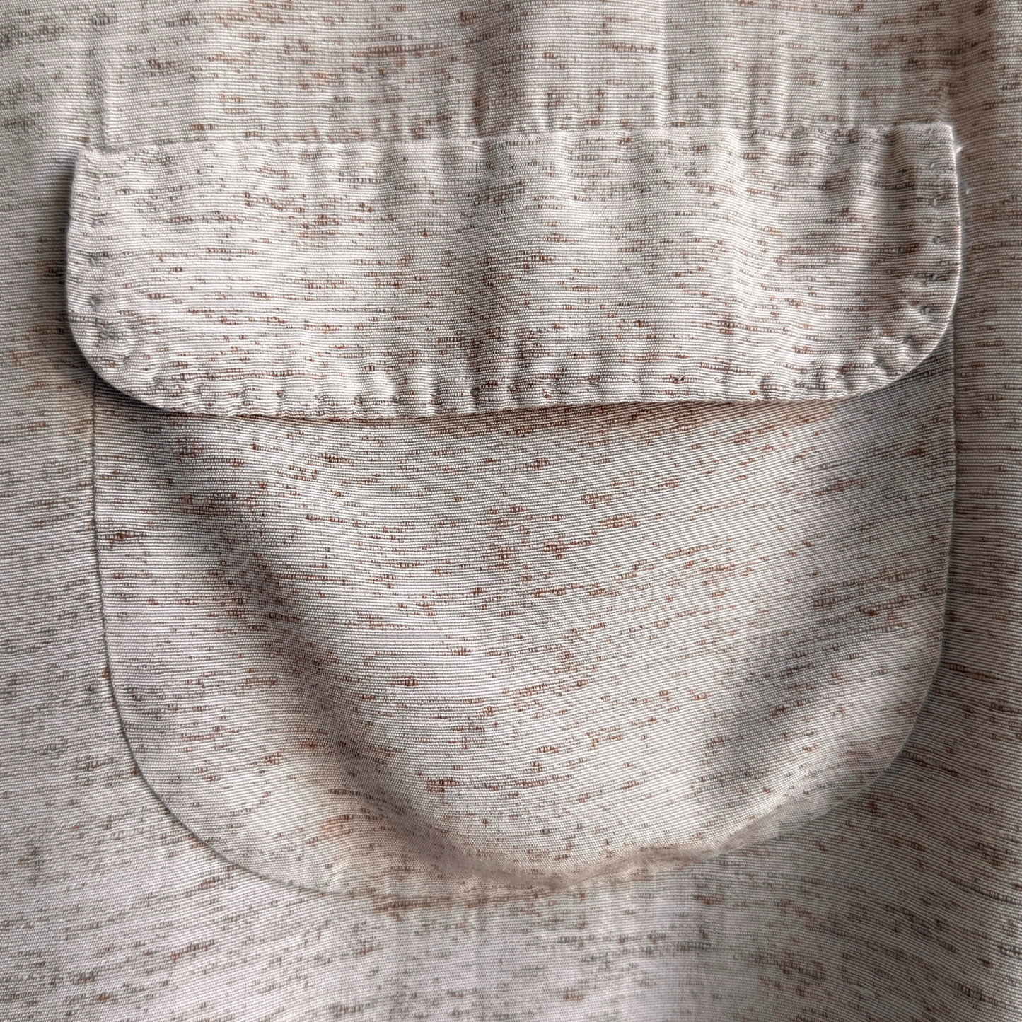 1950s Beige Sharkskin Flecked Rayon Sport Shirt
