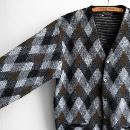 1960s Black & Brown Argyle Acrylic Knit Cardigan