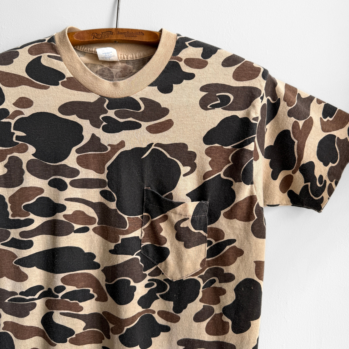 1980s Duck Hunter Camouflage Pocket Tee