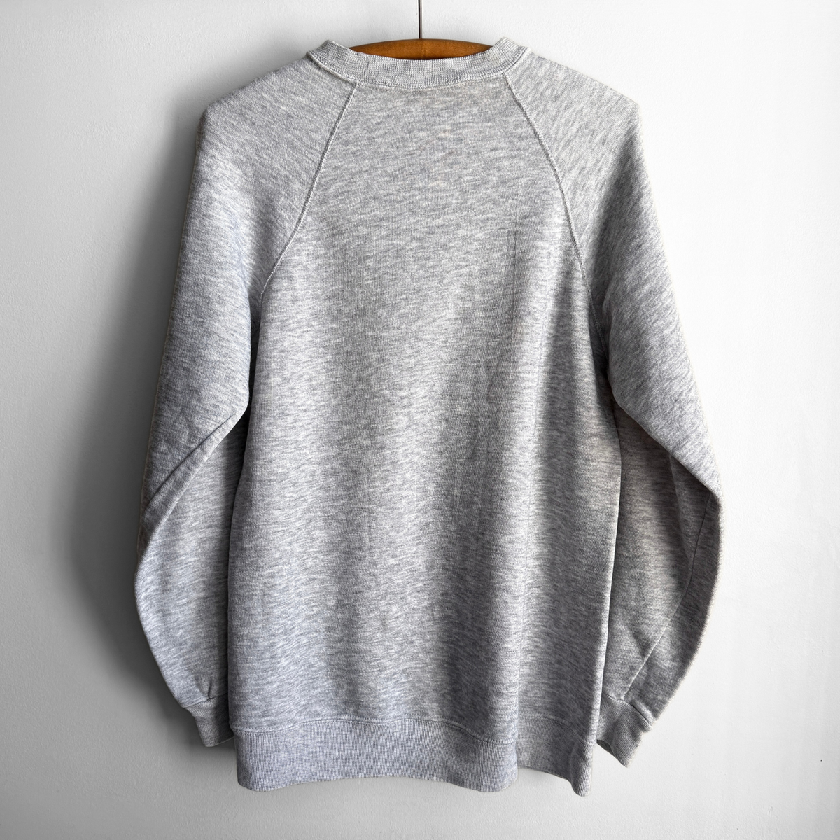1980s Grey Raglan Sweatshirt