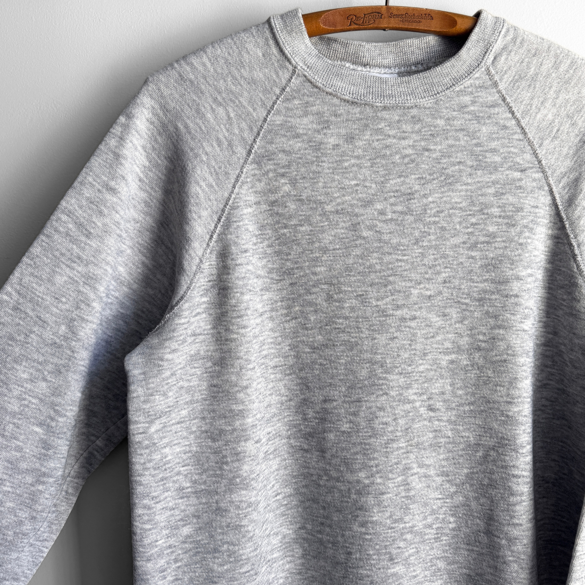 1980s Grey Raglan Sweatshirt
