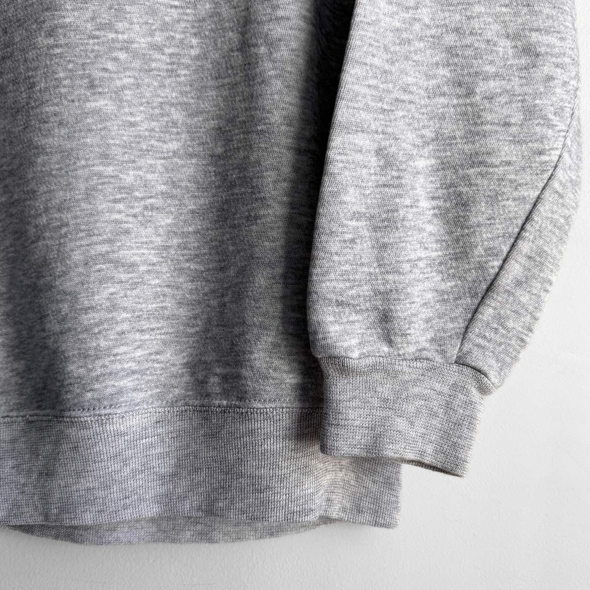 1980s Grey Raglan Sweatshirt