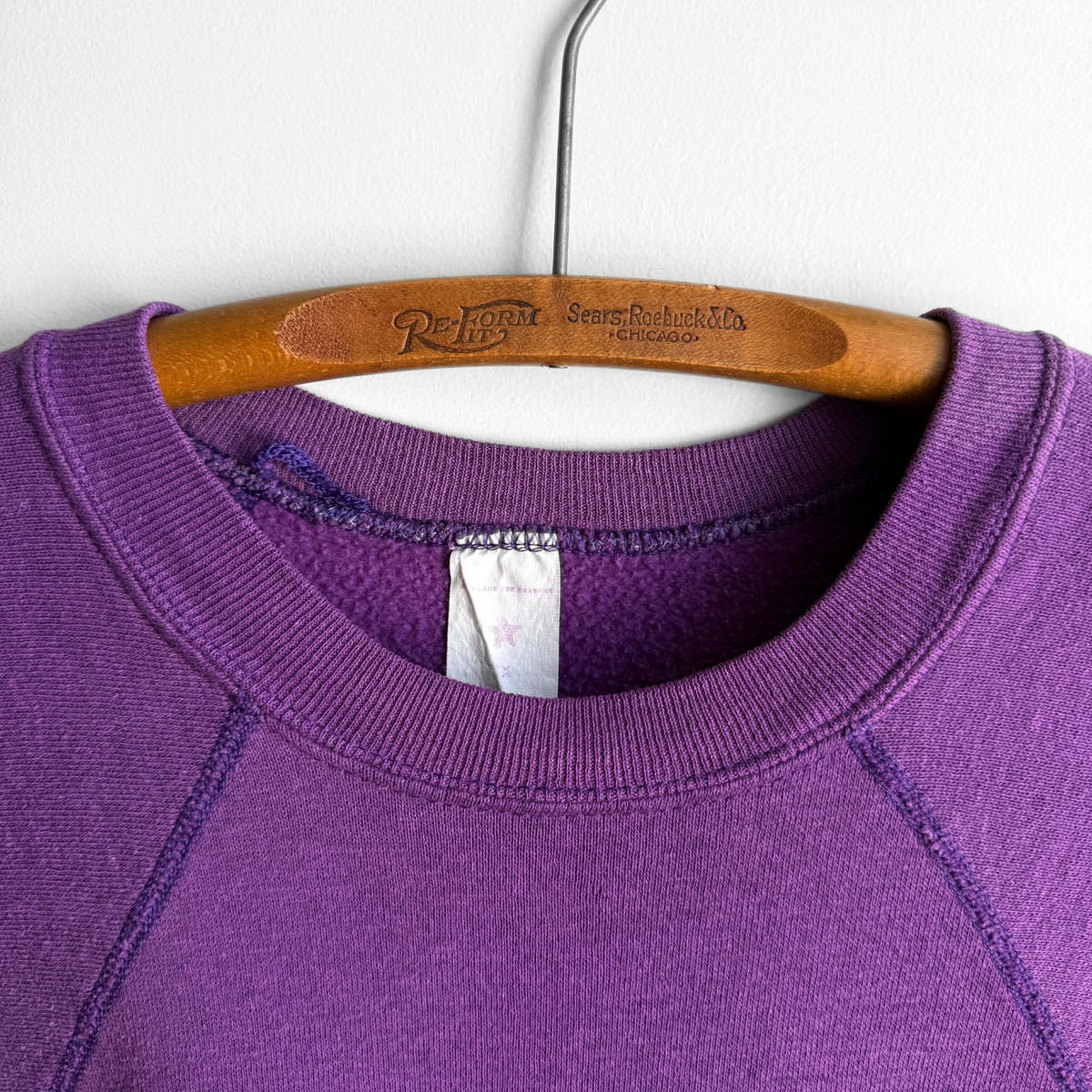1980s Purple Raglan Sweatshirt