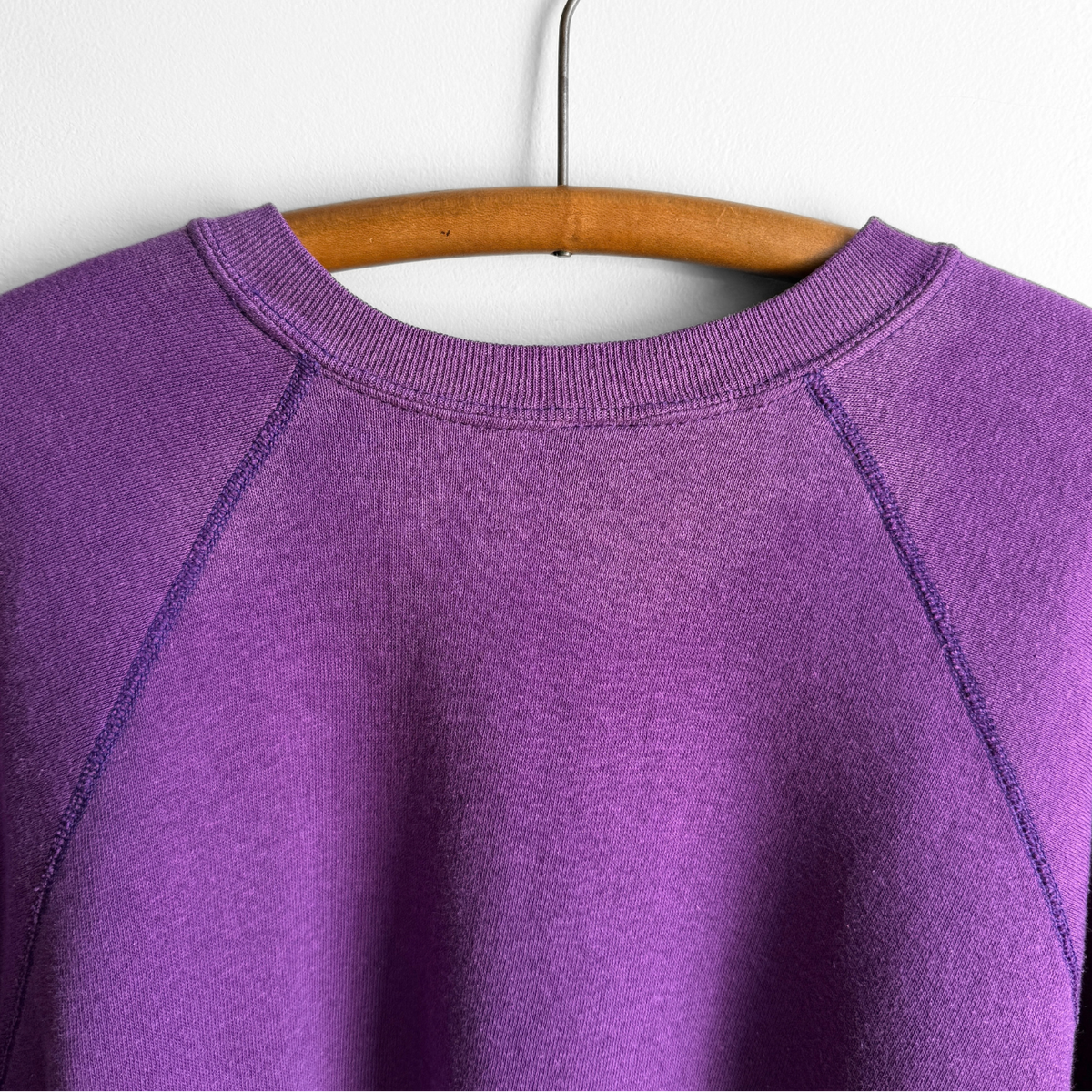 1980s Purple Raglan Sweatshirt