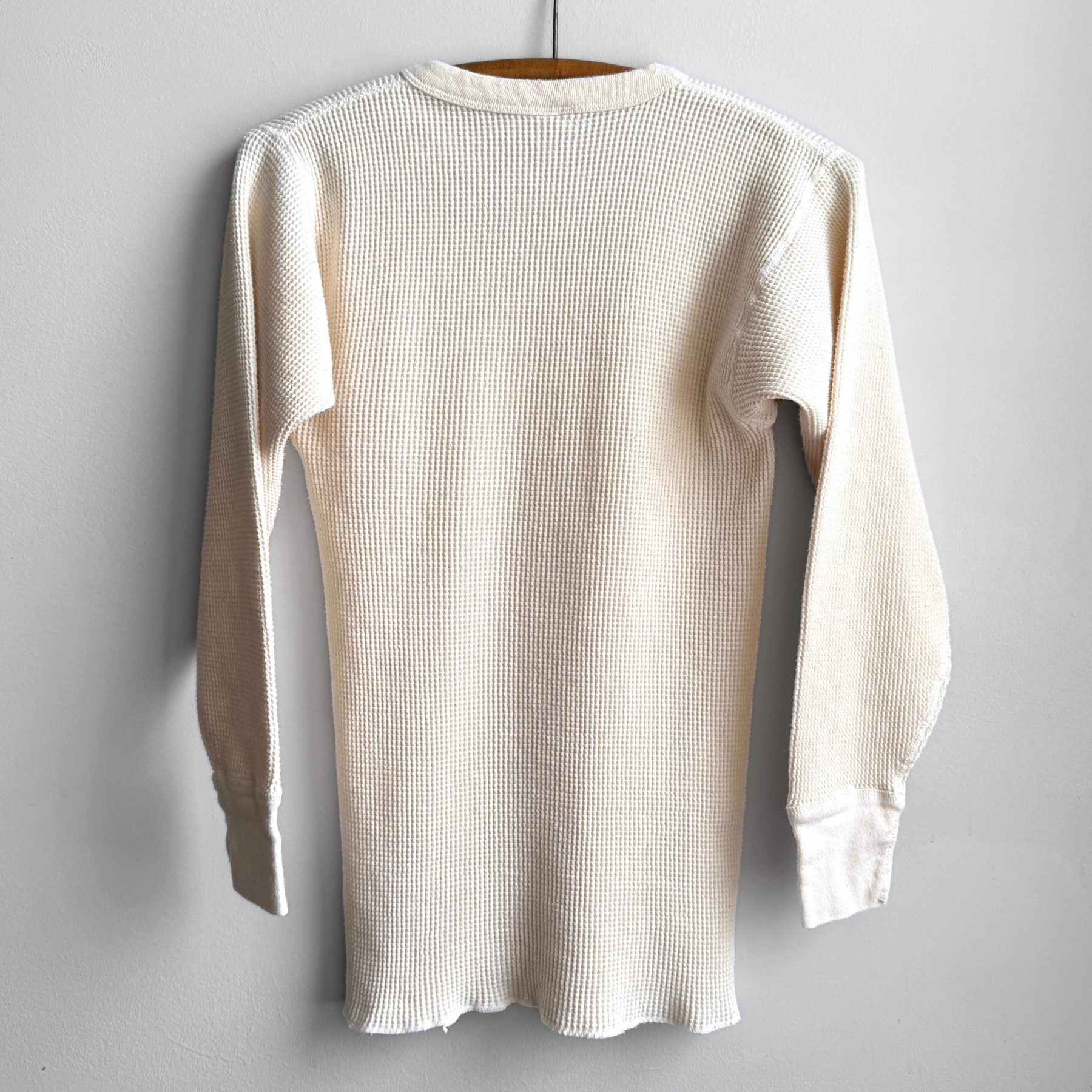 Vintage 1980s Off White Waffle Knit Thermal Long Sleeve  - Shop ThreadCount Vintage Co.