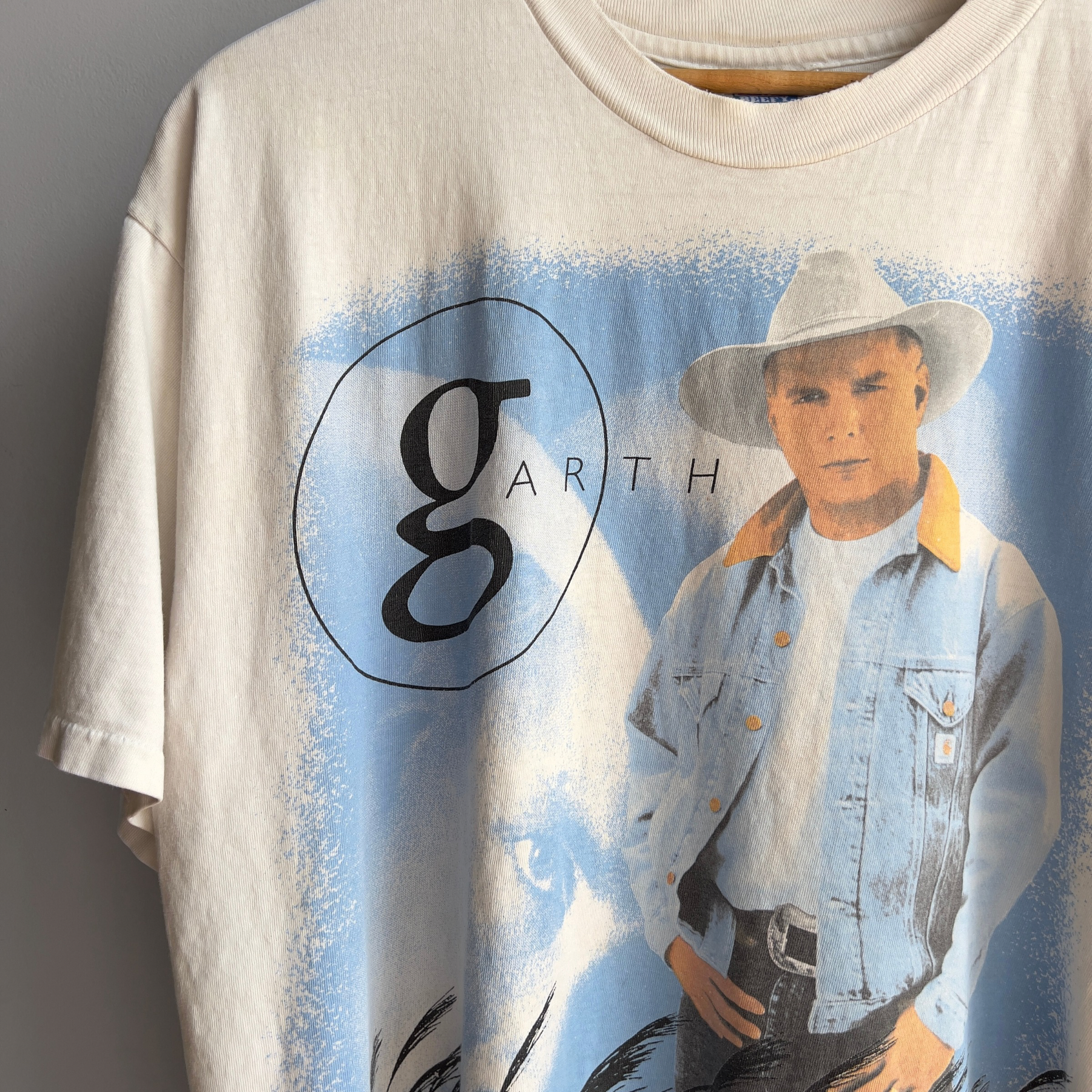 Vintage 1996 Garth Brooks Fresh Horses World Tour Tee  - Shop ThreadCount Vintage Co.