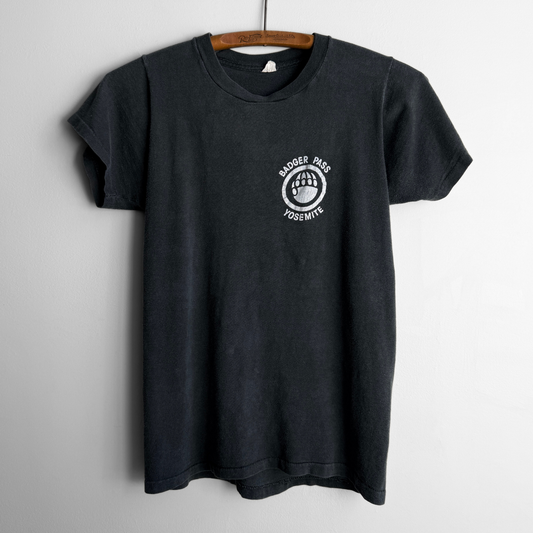 1970s Go Ski A Mountain Badger Pass Yosemite Tee
