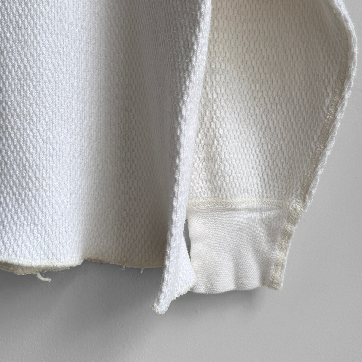 1990s Waffle Knit Thermal Long Sleeve