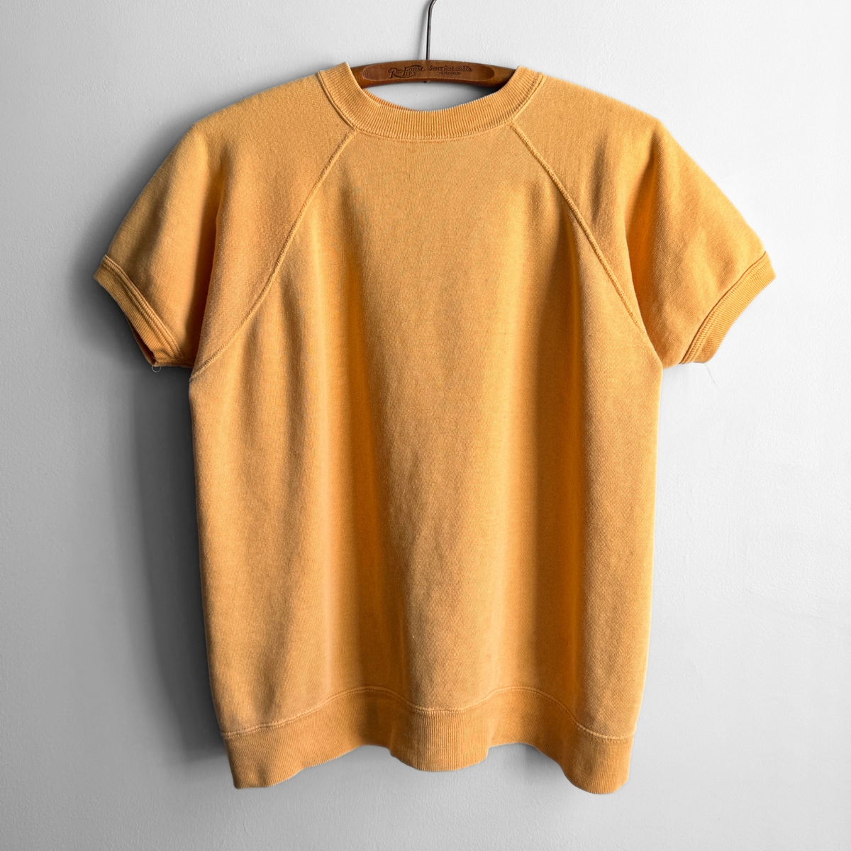 1960s Faded Yellow Short Sleeve Sweatshirt