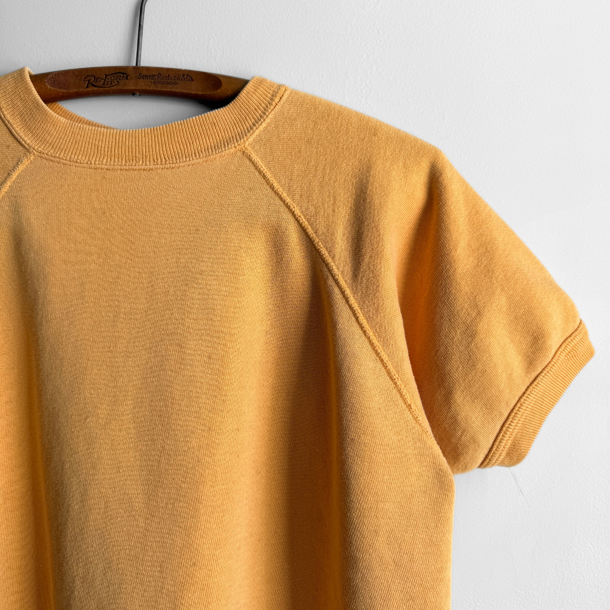 1960s Faded Yellow Short Sleeve Sweatshirt