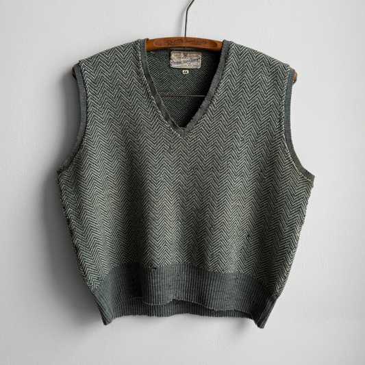 1950s Green Herringbone Knit Sweater Vest