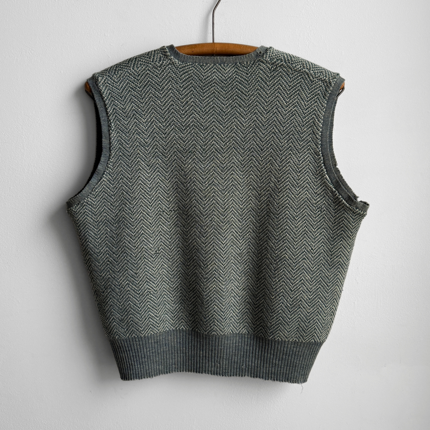 1950s Green Herringbone Knit Sweater Vest