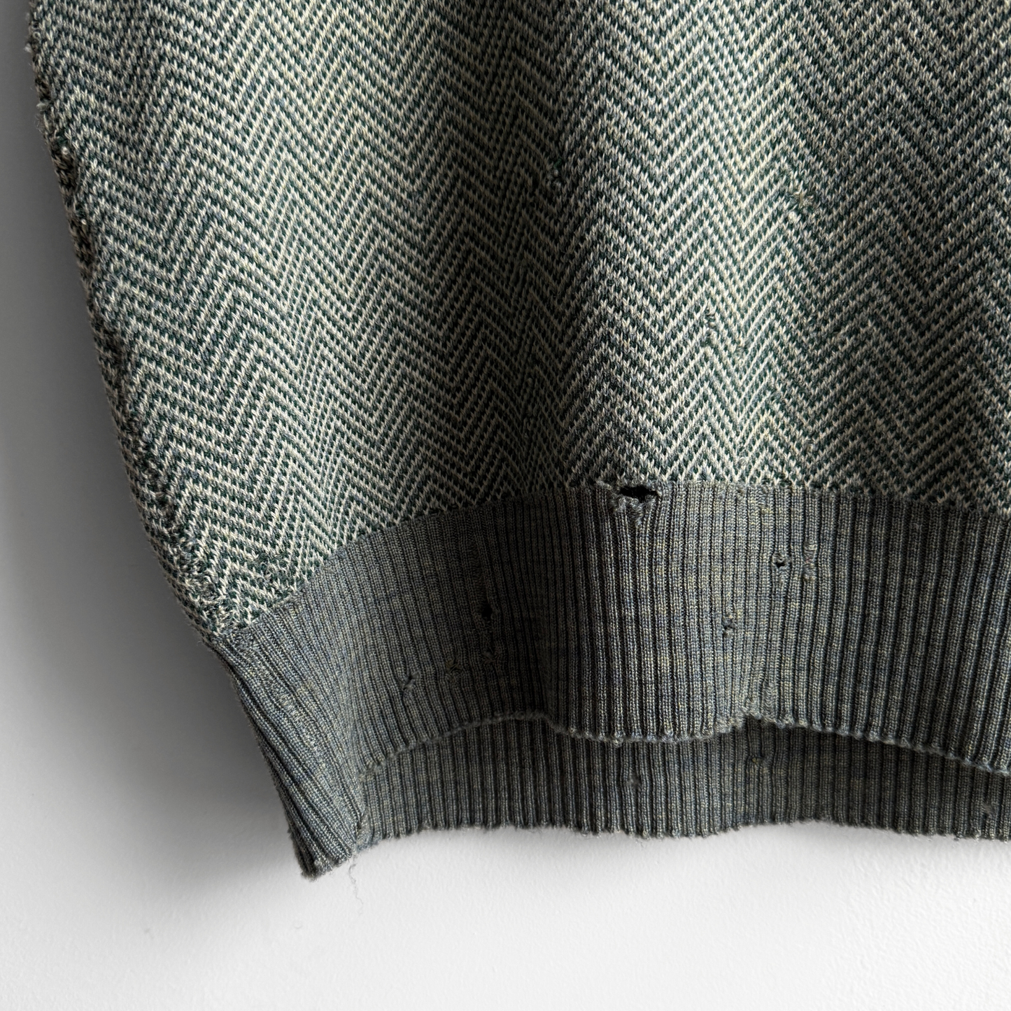 1950s Green Herringbone Knit Sweater Vest