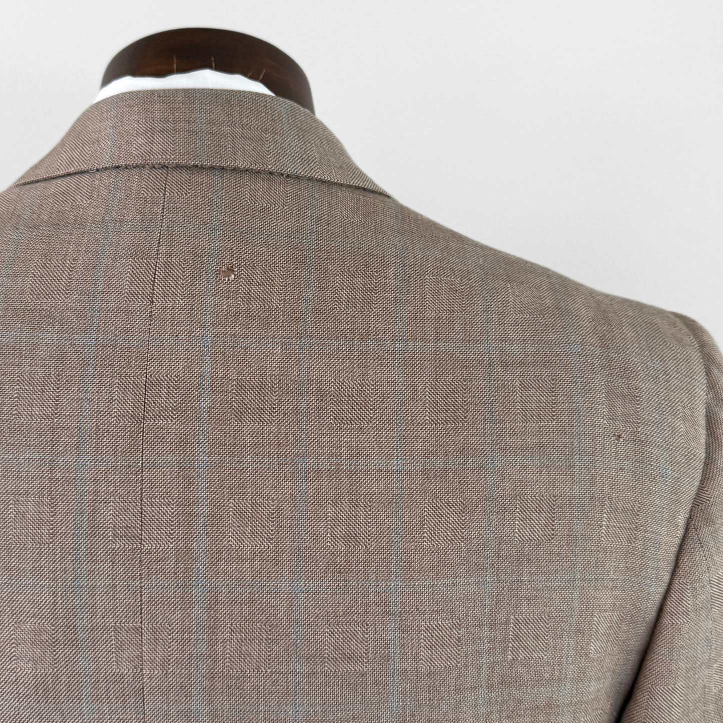 1940s Light Brown Herringbone Wool Double Breasted 2pc Suit
