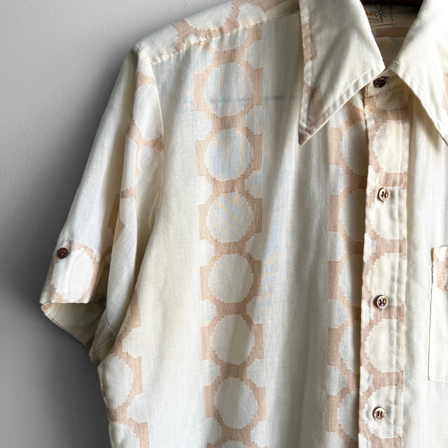 1970s Beige Geometric Print Shirt