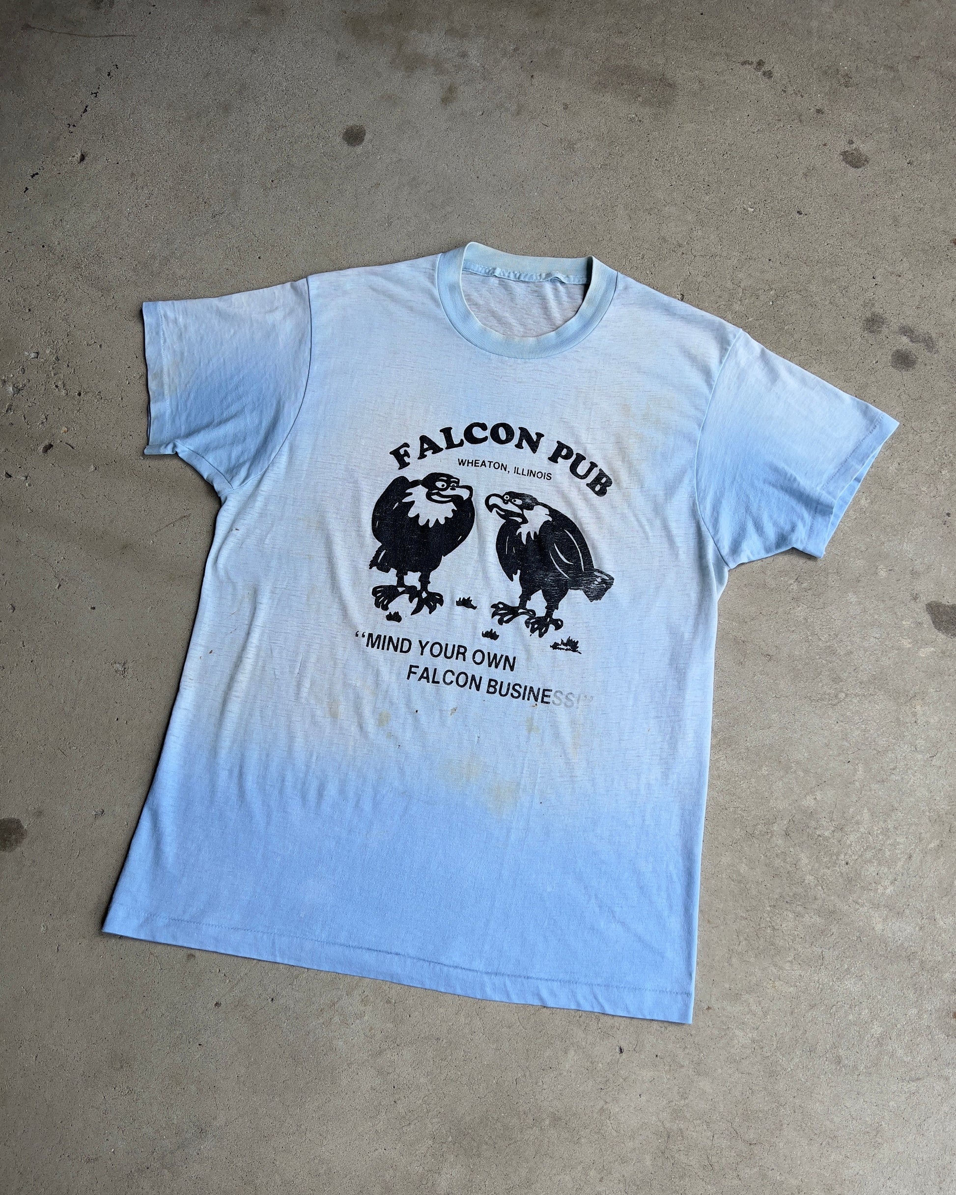 Vintage 1970s Falcon Pub Illinois Sun Faded Tee  - Shop ThreadCount Vintage Co.