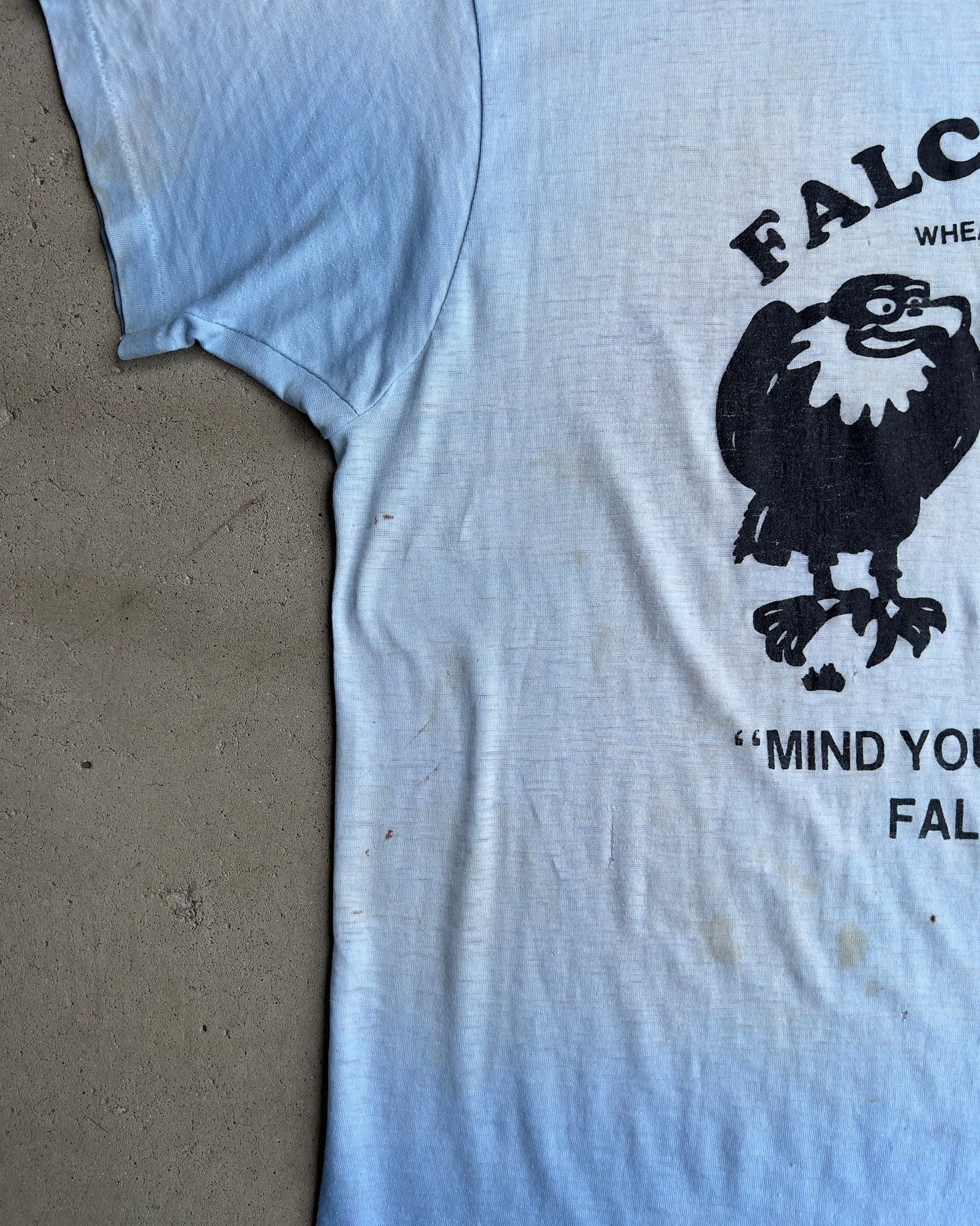 Vintage 1970s Falcon Pub Illinois Sun Faded Tee  - Shop ThreadCount Vintage Co.