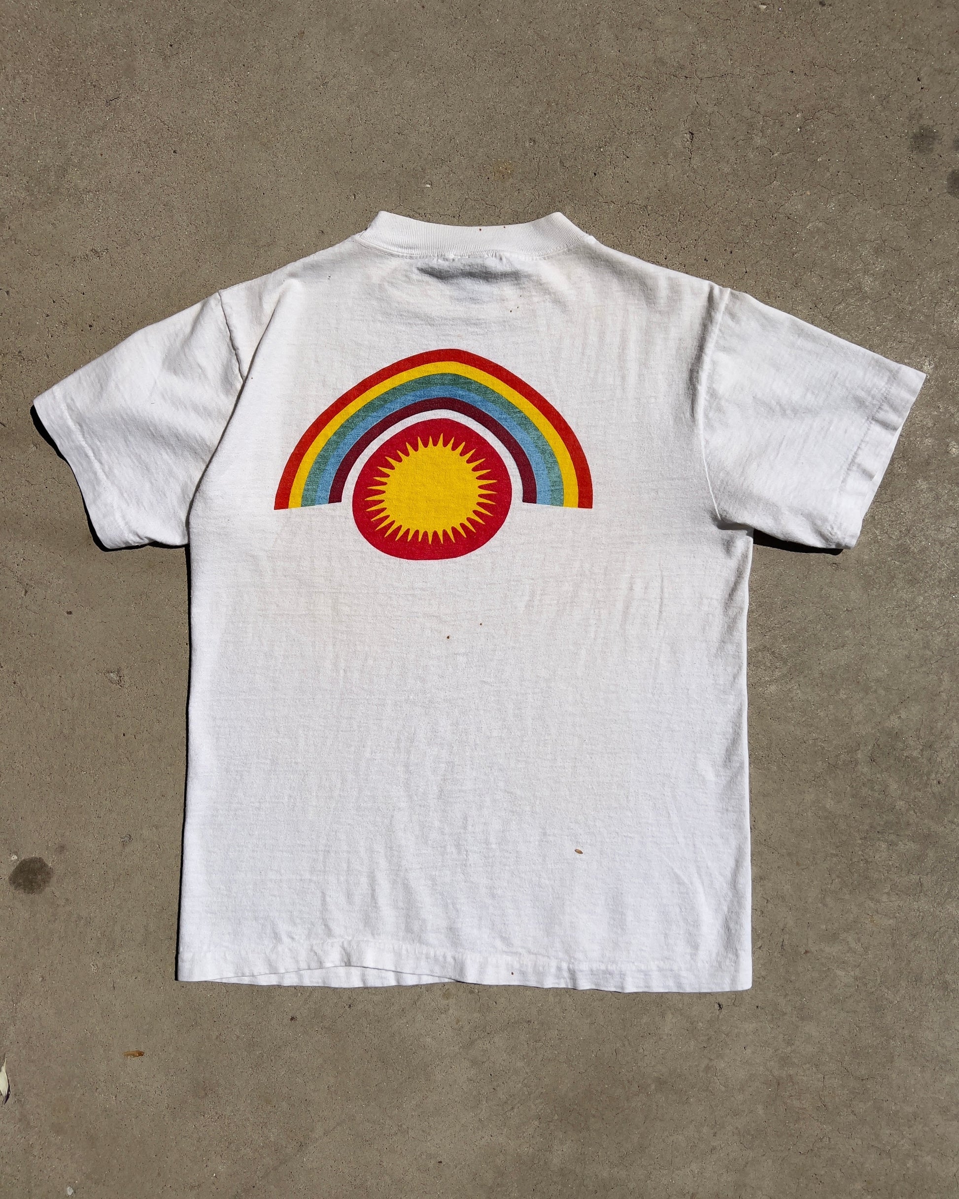 Vintage 1970s Discover Newsmagazine Of Science Rainbow Sun Tee  - Shop ThreadCount Vintage Co.